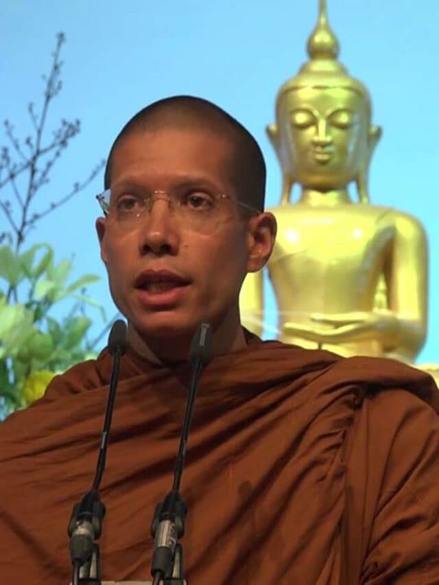 Ven Ajahn Siripanyo, The Monk Who Sacrificed 40,000 Crore Wealth