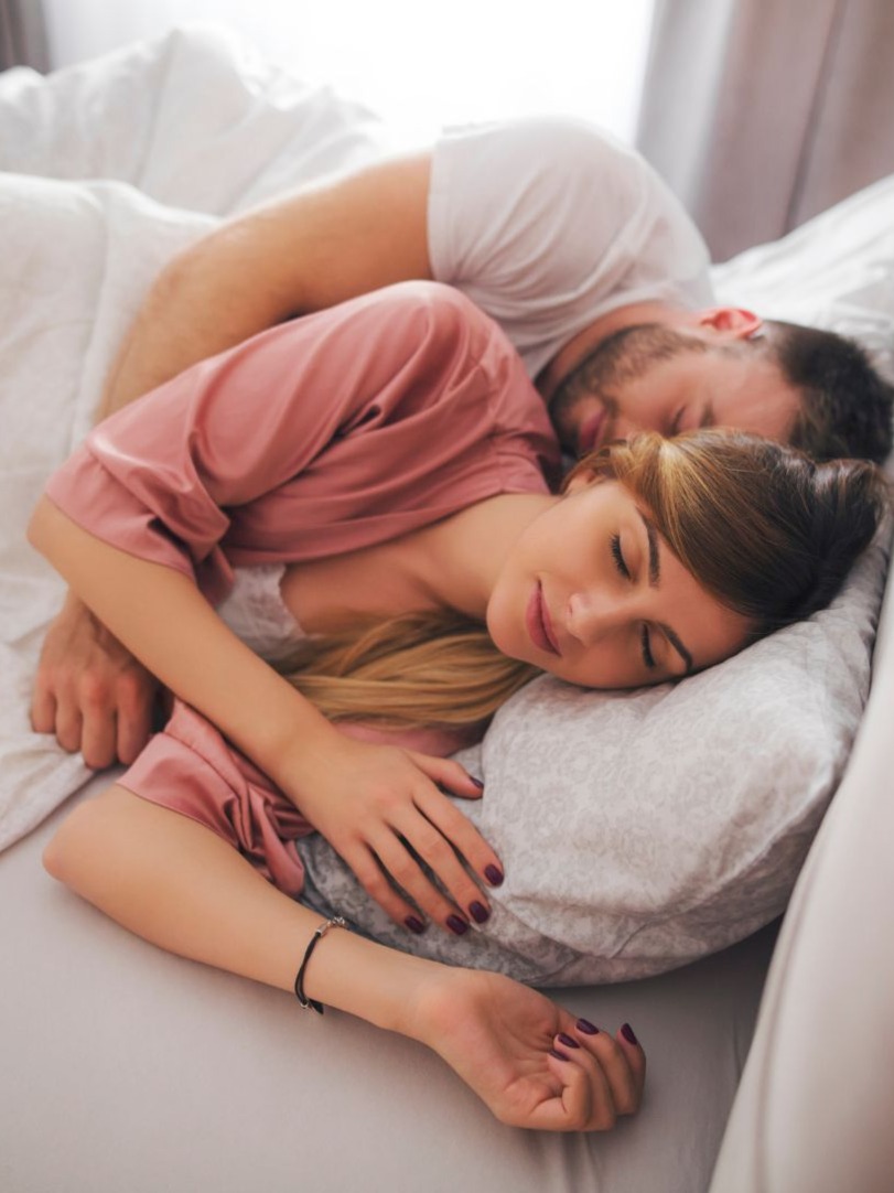 5 Benefits Of Sleeping Next To Someone You Love