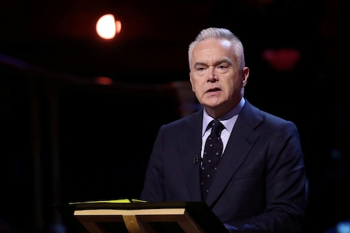 BBC newsreader Huw Edwards speaks at the UK Holocaust Memorial Day Commemorative Ceremony in Westminster in London, Britain January 27, 2020. (Reuters File Photo) 