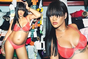 Hot! Rihanna Flaunts Her Baby Bump and Flawlessly Toned Skin in a Racy Lingerie Set